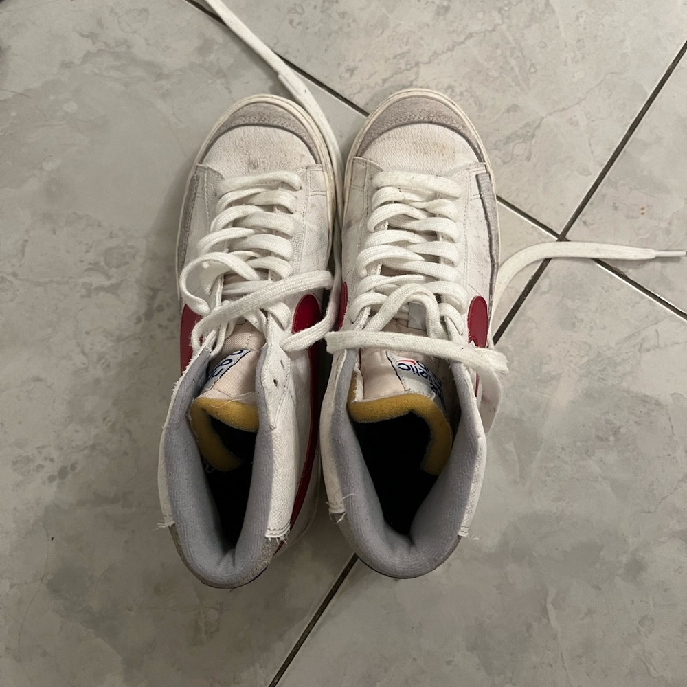 Nike Blazers Size 8